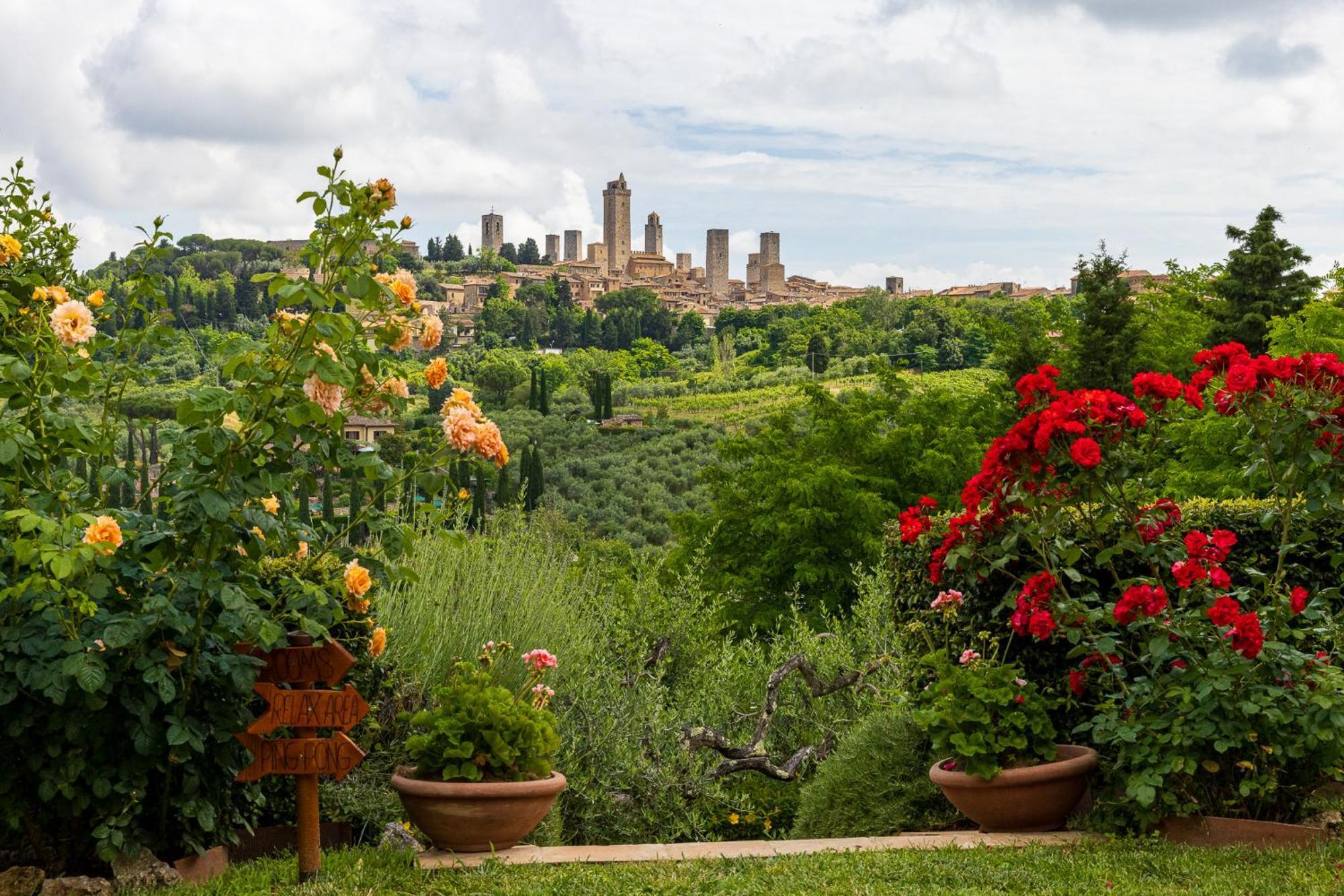 B&B La Cornice San Gimignano Luaran gambar